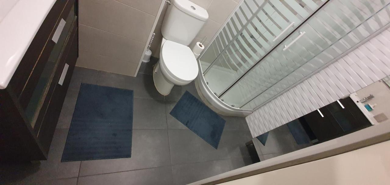 Apartaments B O D Collblanc L'Hospitalet de Llobregat Exterior foto